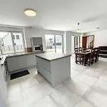 Charmante Maison Neuve Proche Plage, 4 Chambres, 7 Couchages, Jardin, Parking Et Confort - Fr-1-361-511